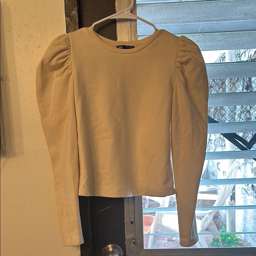 Women's Cream Top
